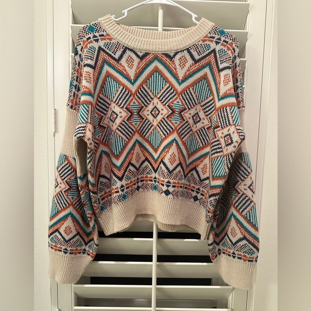 Sweatshirt